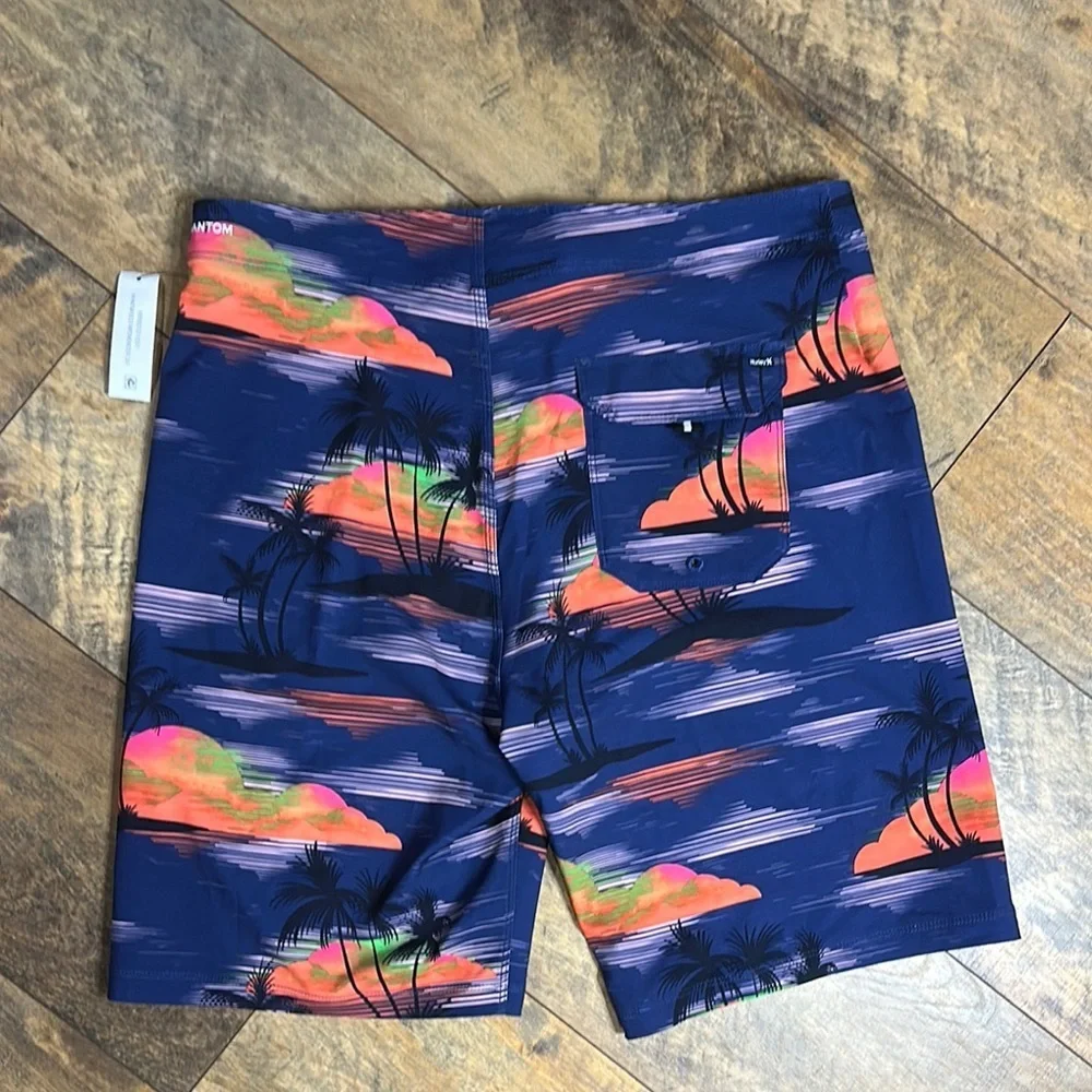 HURLEY Men's Phantom Tropical Sunset Swim Shorts, Size 32, NWT